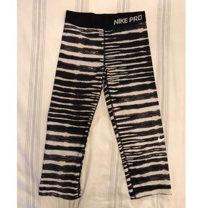 Nike pro leggings